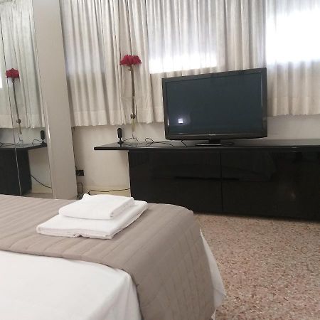 Locazione Turistica Gioia Bed and Breakfast Padua Buitenkant foto