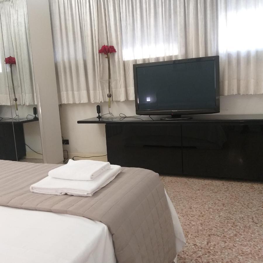 Locazione Turistica Gioia Bed and Breakfast Padua Buitenkant foto