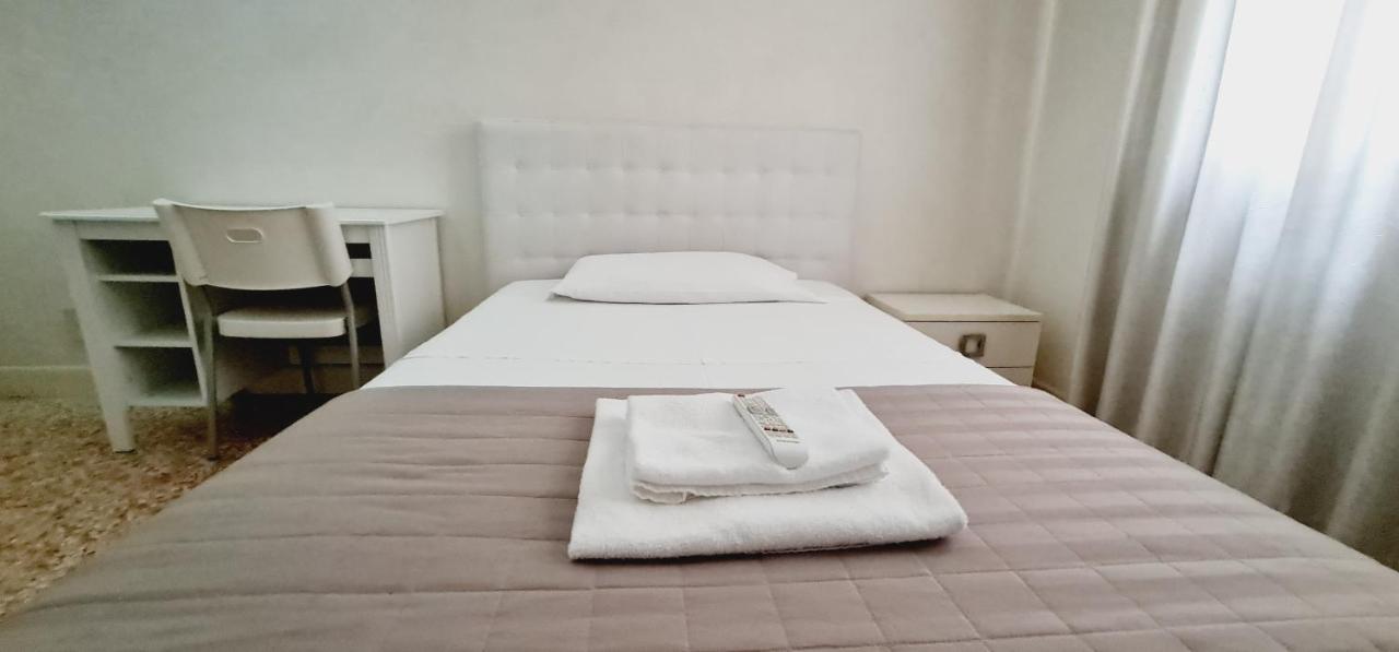 Locazione Turistica Gioia Bed and Breakfast Padua Buitenkant foto
