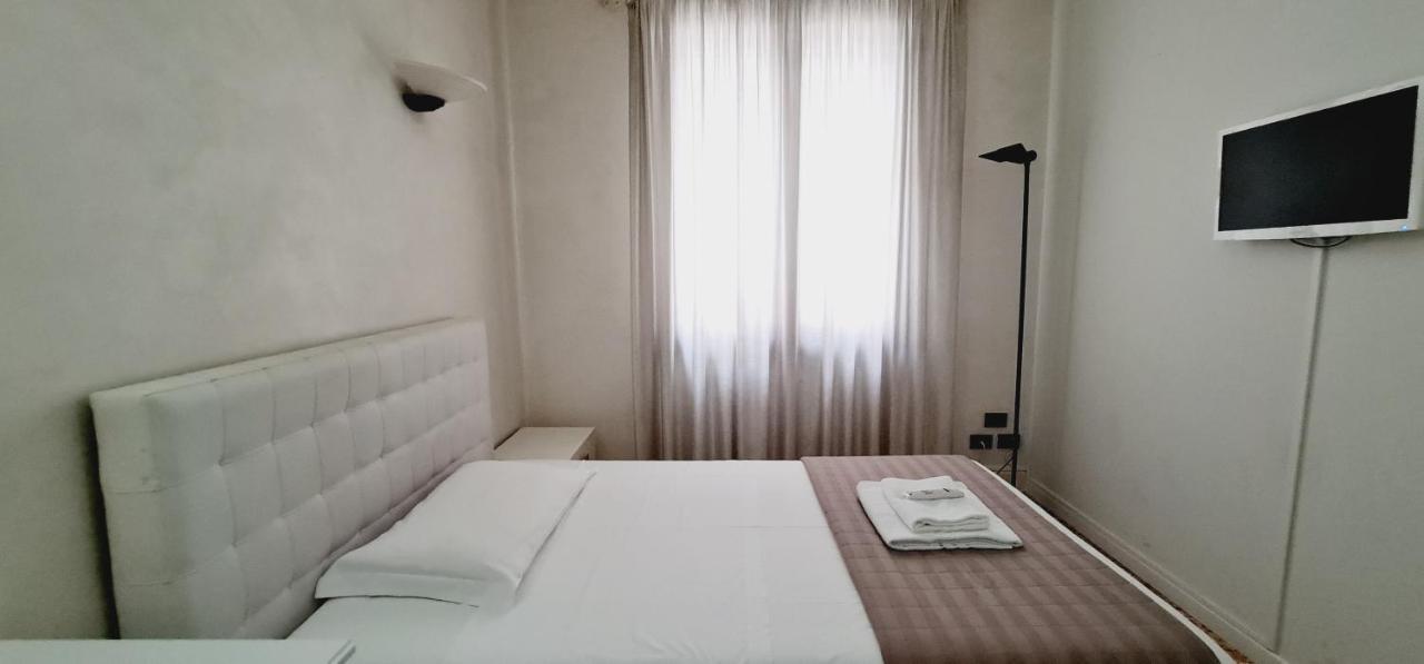Locazione Turistica Gioia Bed and Breakfast Padua Buitenkant foto