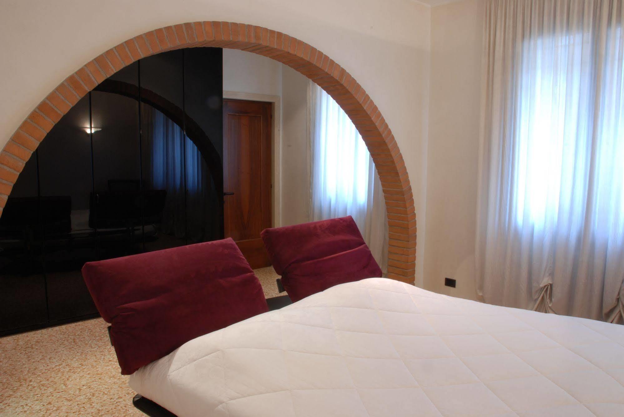 Locazione Turistica Gioia Bed and Breakfast Padua Buitenkant foto