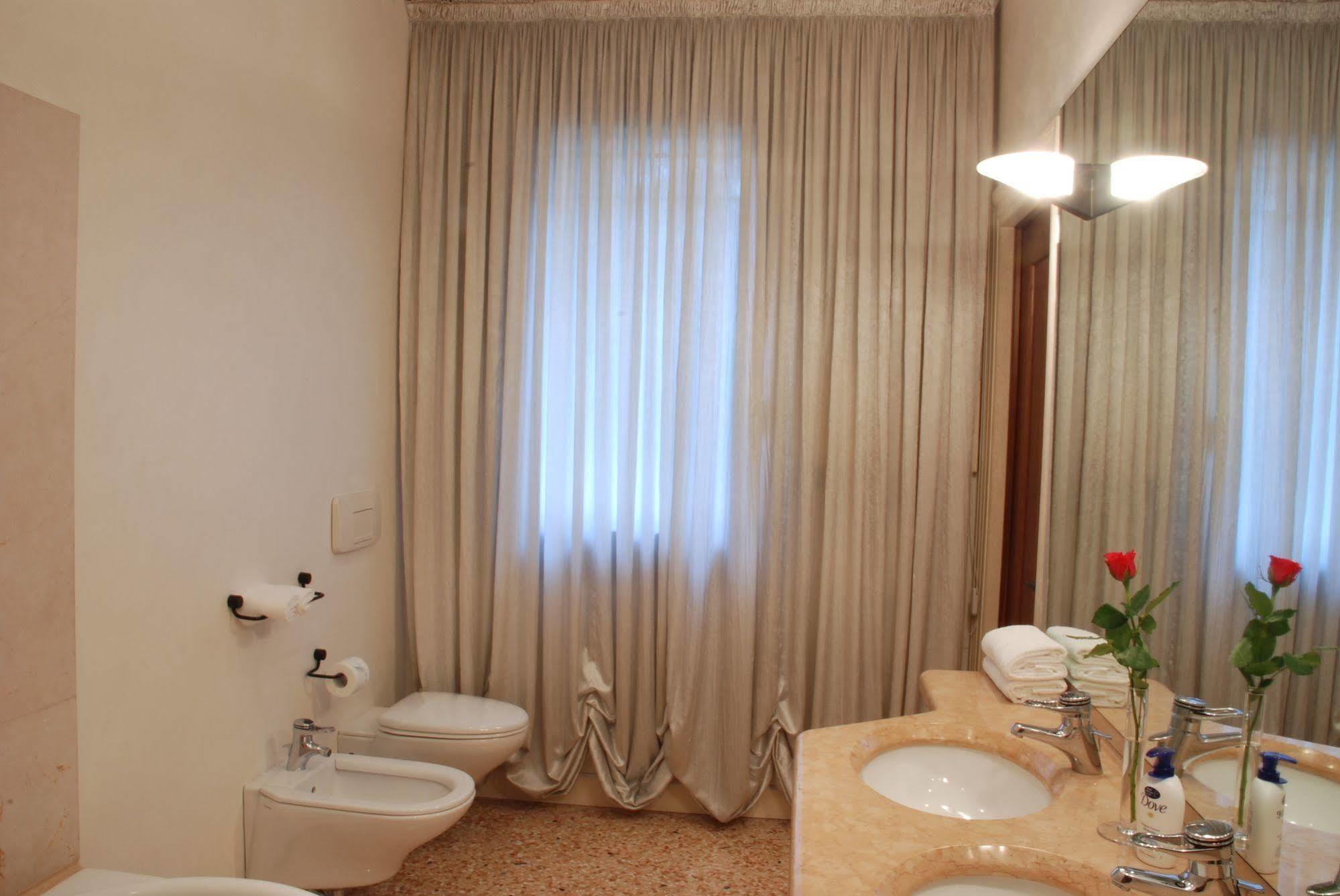 Locazione Turistica Gioia Bed and Breakfast Padua Buitenkant foto