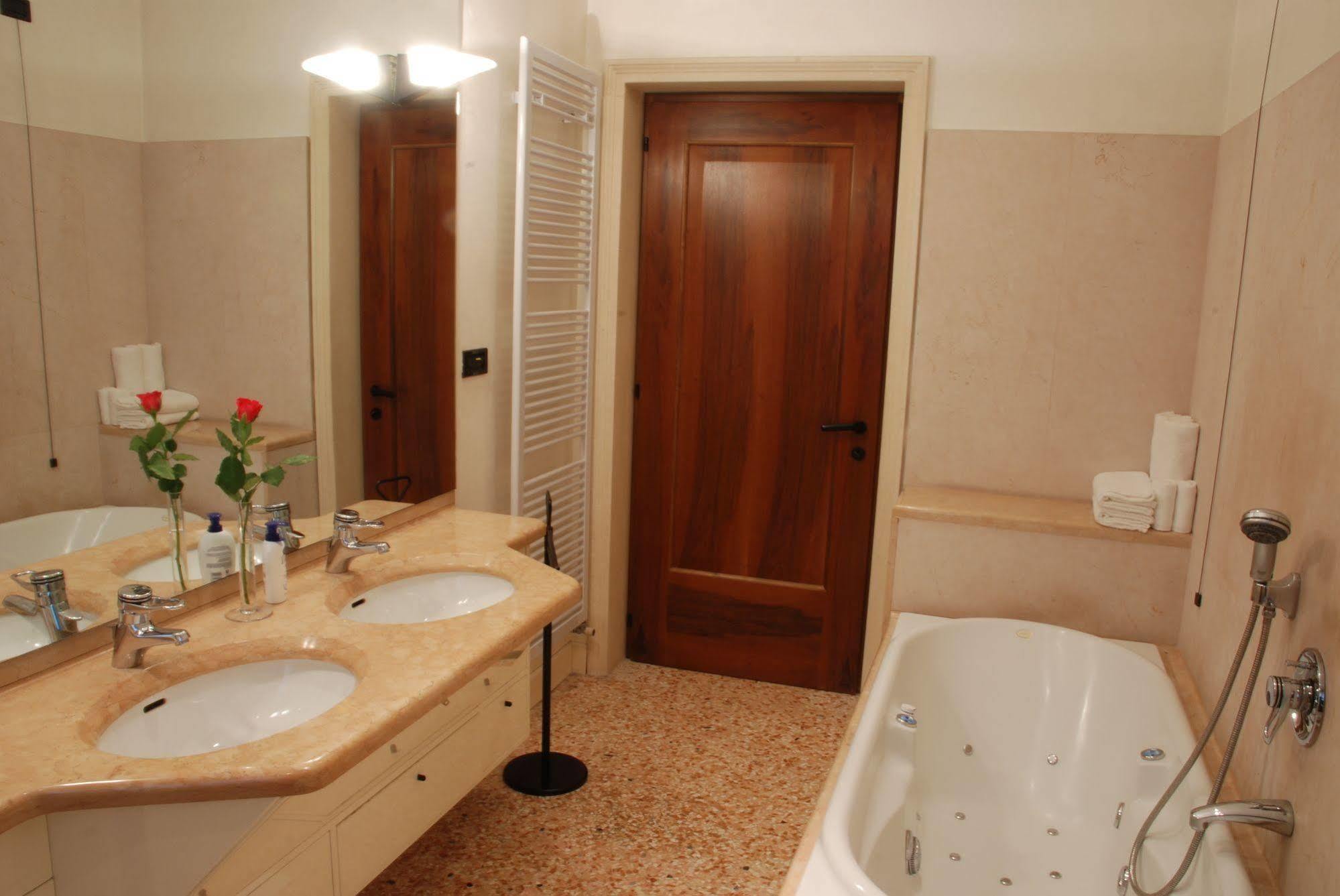 Locazione Turistica Gioia Bed and Breakfast Padua Buitenkant foto